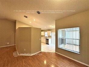 15451 SW 143rd St in Miami, FL - Building Photo - Building Photo