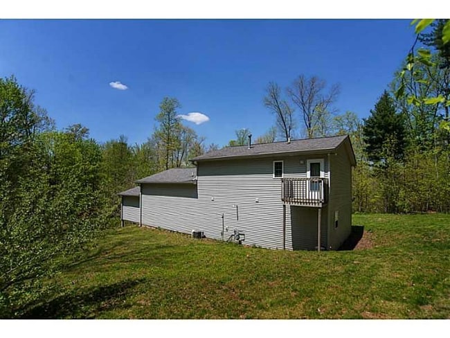 3280 Lincoln Hill Rd in Martinsville, IN - Building Photo - Building Photo