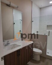 3009 W Kenwood St in Edinburg, TX - Building Photo - Building Photo