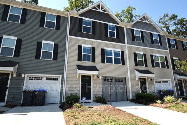 49 Manilla Cir in Hampton, VA - Building Photo - Building Photo