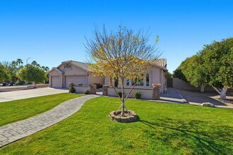 1426 N Omaha Cir in Mesa, AZ - Building Photo - Building Photo