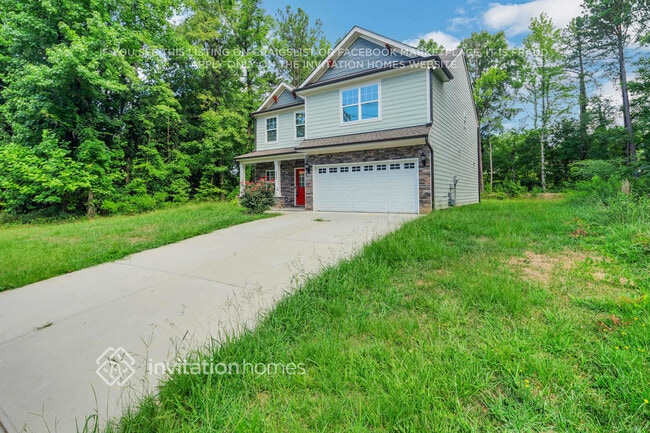 232 Austin Dr in Charlotte, NC - Foto de edificio - Building Photo