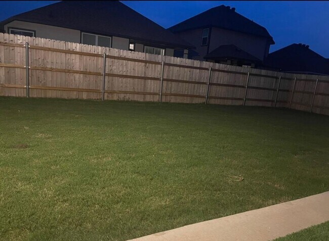 3517 Beutel Rd in Lorena, TX - Building Photo - Building Photo