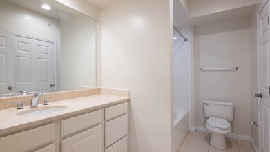 Quarry Hills in Quincy, MA - Building Photo - Building Photo