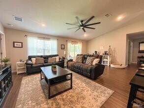 3537 Conley Dr in Cantonment, FL - Building Photo - Building Photo