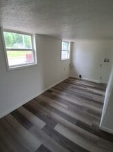 227 W 3rd St in Connersville, IN - Building Photo - Building Photo