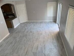 5063 Lime Kiln Ave in Las Vegas, NV - Building Photo - Building Photo