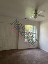 833 N Crumal St in Visalia, CA - Building Photo - Building Photo