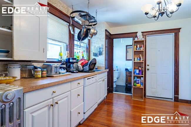 8 Niles St, Unit 2 in Boston, MA - Building Photo - Building Photo