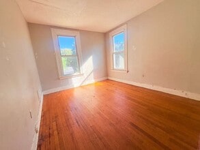 299 Norton St, Unit 2 in New Haven, CT - Building Photo - Building Photo