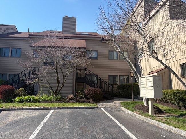 property at 7 Nicole Cir