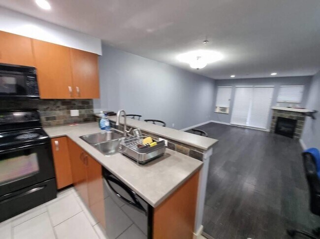 20750 Duncan Way in Langley, BC - Building Photo - Building Photo