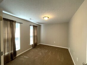 5580 Crystal Falls St in Dublin, OH - Building Photo - Building Photo