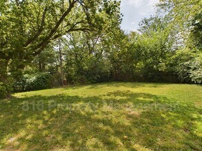 11315 Booth Ave in Kansas City, MO - Building Photo - Building Photo