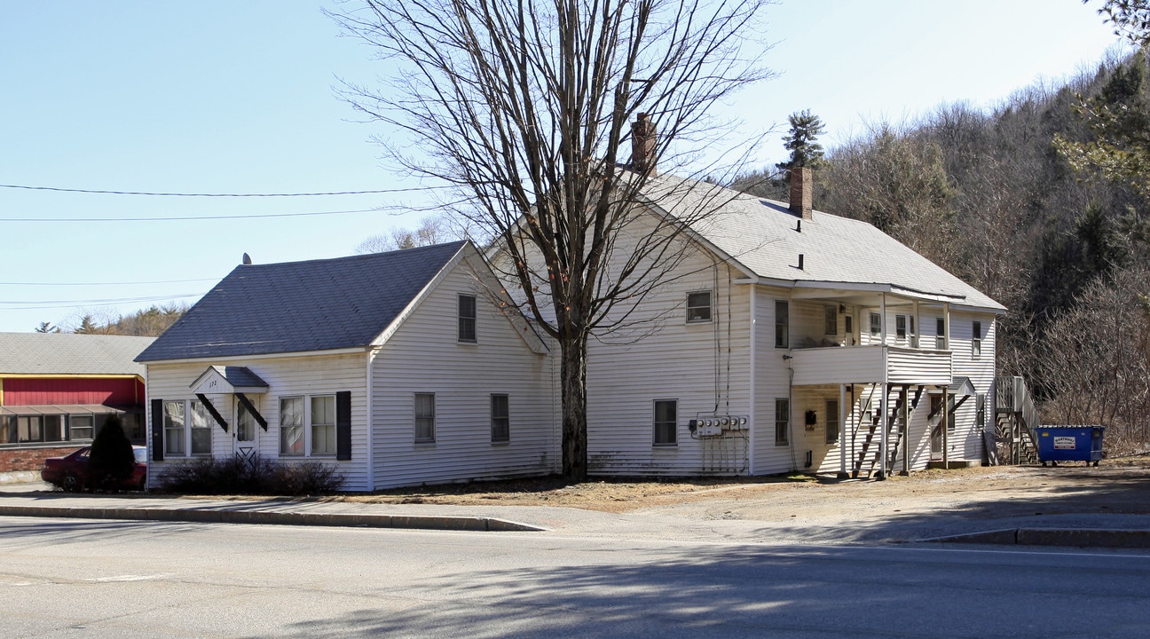 172 Mt Vernon Ave in Augusta, ME - Foto de edificio