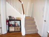 215 N 6th St, Unit 2 photo'
