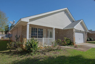 903 Lajolla Ln in Mary Esther, FL - Building Photo - Building Photo