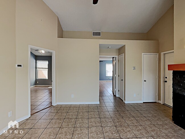 3086 W Avenida Obregon in Tucson, AZ - Building Photo - Building Photo