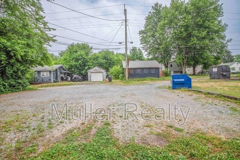 1705 Washington Ave-Unit -5 in Knoxville, TN - Building Photo