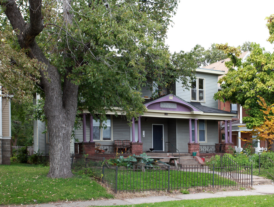 1804 16th Ave S in Minneapolis, MN - Foto de edificio