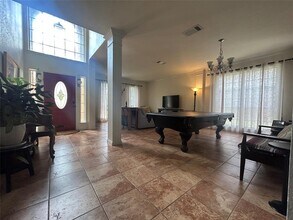 8002 Henry Kinney Row in Austin, TX - Building Photo - Building Photo