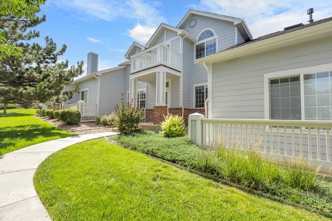 18179 E Cornell Pl in Aurora, CO - Building Photo - Building Photo