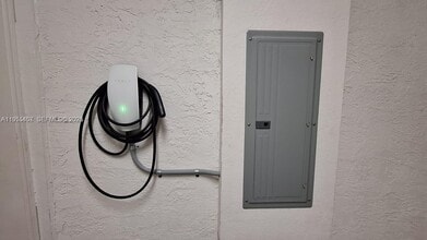 111 SE 7th Ave in Pompano Beach, FL - Building Photo - Building Photo