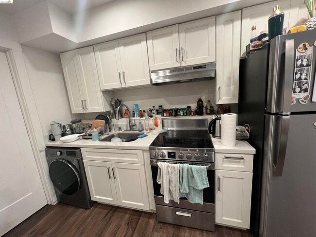 2718 Durant Ave in Berkeley, CA - Building Photo - Building Photo