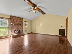 115 Gaylor Dr in Huntsville, AL - Building Photo - Building Photo