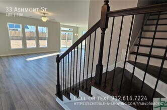 33 Ashmont St in Savannah, GA - Building Photo - Building Photo