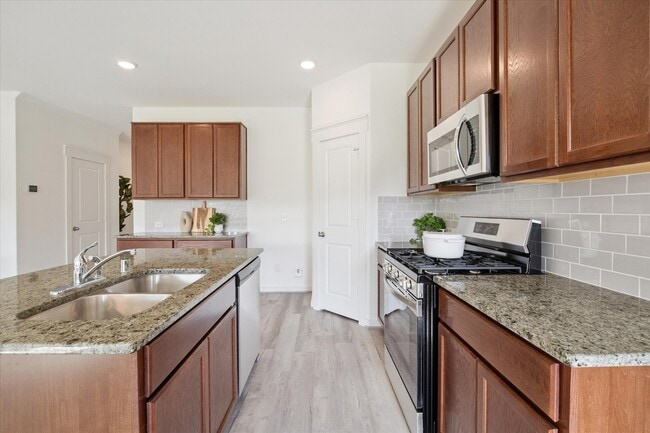 property at 7419 Casuna Ln