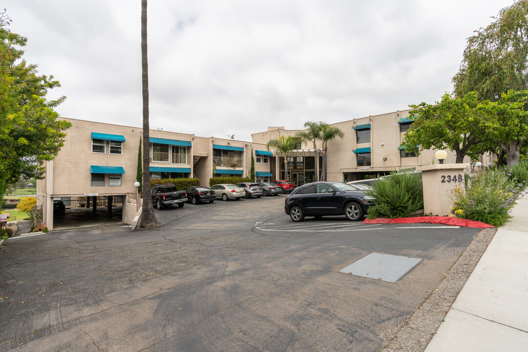 Tres Verde in Carlsbad, CA - Foto de edificio