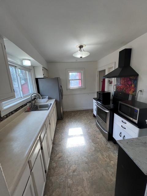 233 E 33rd St in Erie, PA - Building Photo