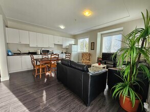 9245 Hazel St in Chilliwack, BC - Building Photo - Building Photo