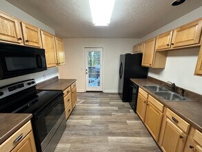 301 Spring Hollow Rd in Goodlettsville, TN - Building Photo - Building Photo