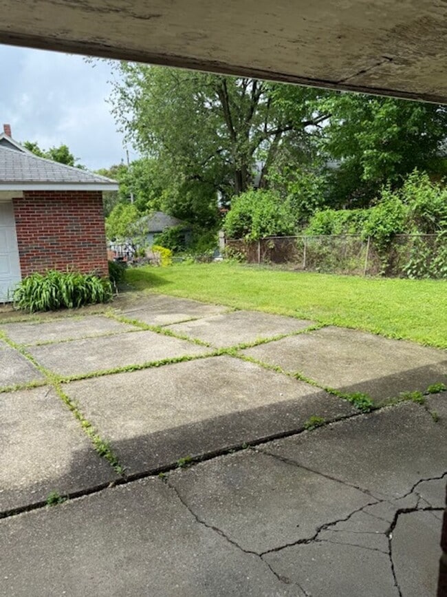 256 Pioneer St in Akron, OH - Building Photo - Building Photo
