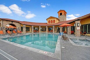 La Bella Vita in Colorado Springs, CO - Building Photo