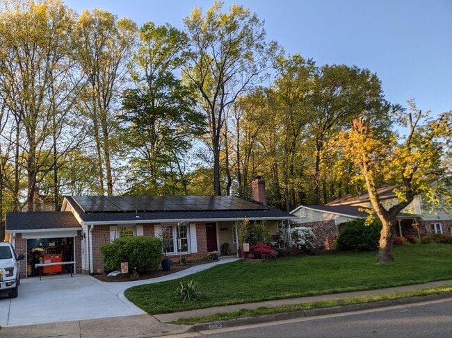 5134 Pumphrey Dr in Fairfax, VA - Building Photo - Building Photo