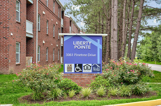 Liberty Pointe in Petersburg, VA - Building Photo - Building Photo