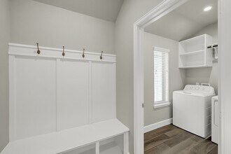 328 Rise Ln in Montgomery, TX - Building Photo - Building Photo