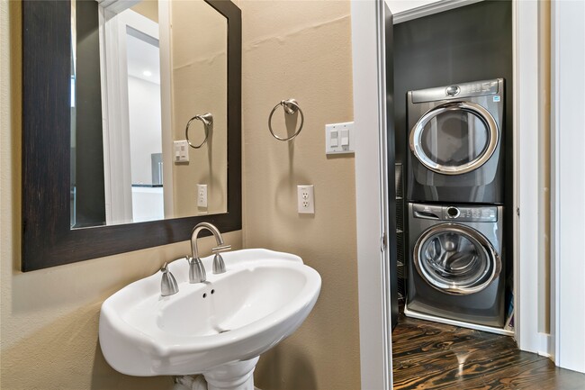 property at 3419 Gillespie St