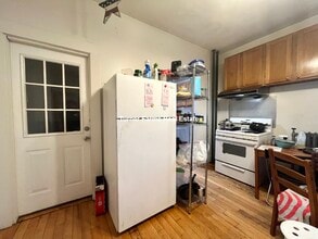 16 Copenger St, Unit 1 in Boston, MA - Building Photo - Building Photo