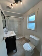 2417 Apollo Rd in West Kelowna, BC - Building Photo - Building Photo