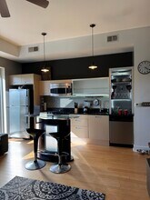 1133 Metropolitan Ave, Unit 218 in Charlotte, NC - Building Photo - Building Photo