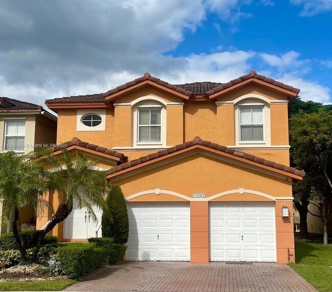 11043 NW 86th Terrace