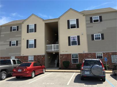 8122 Welsh Dr in Lake St. Louis, MO - Building Photo