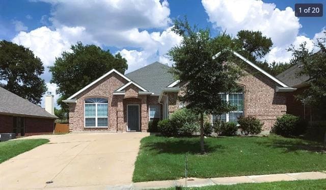 property at 2750 Fern Valley Ln