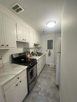 281 Beacon St, Unit 17 Apartamentos