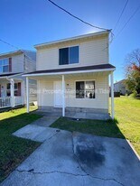 726 19th St in Newport News, VA - Building Photo