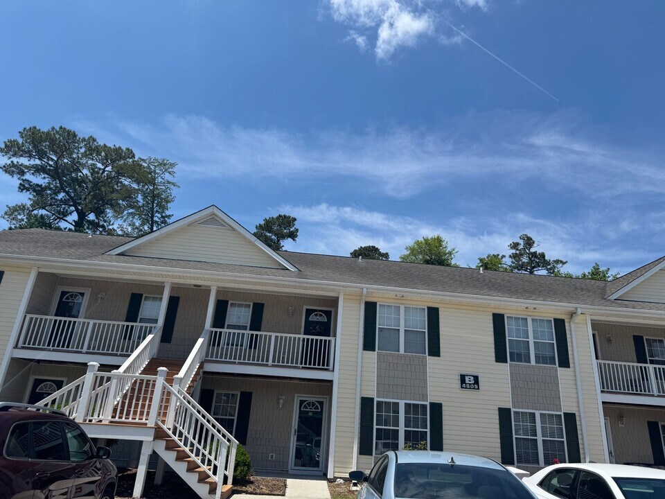 4605 McClelland Dr in Wilmington, NC - Building Photo